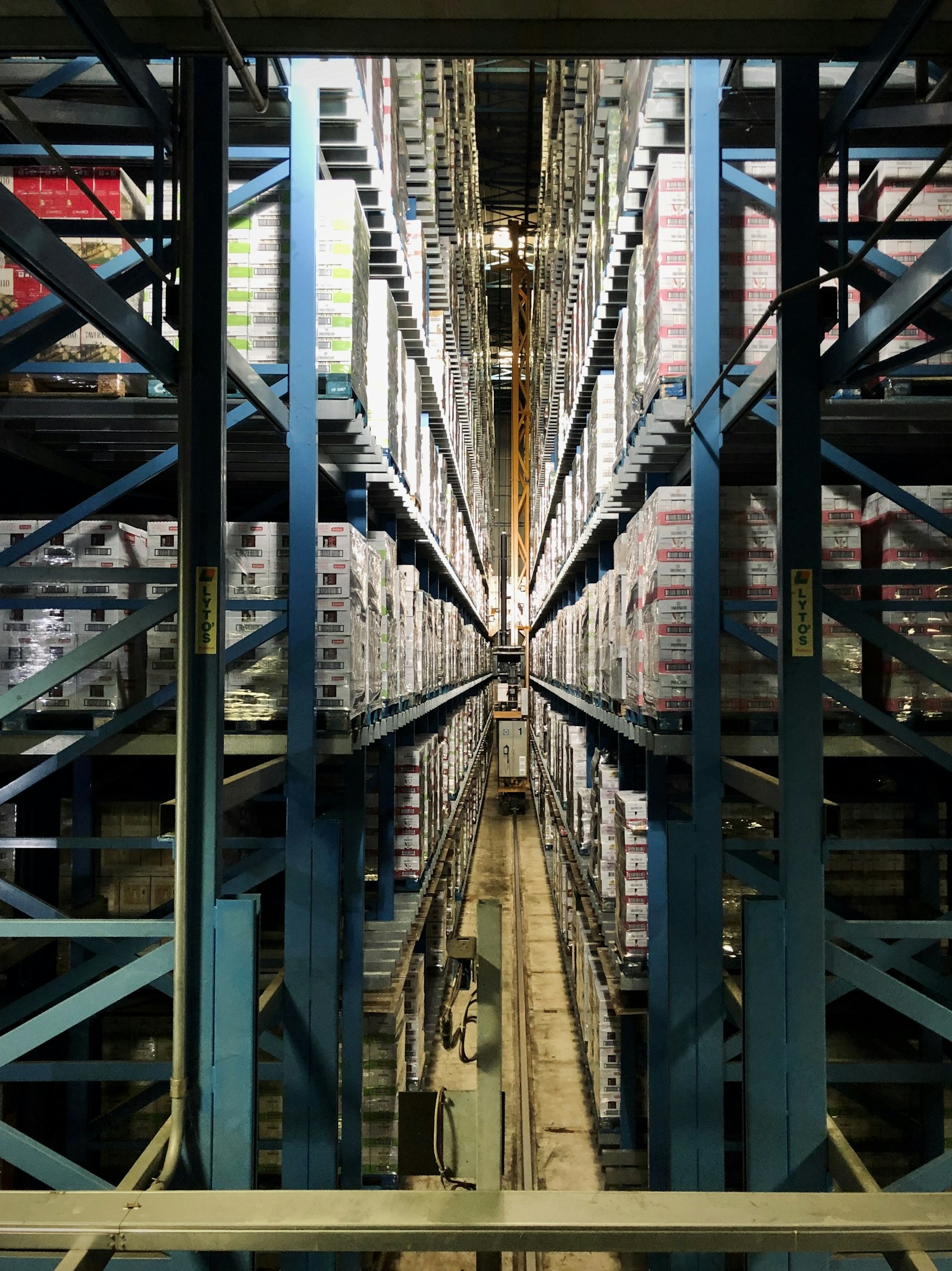 Alfonso Logistics Centre – Building 11 — photo 1